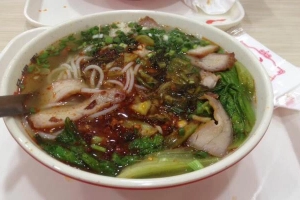 Quán Ăn Mì Cay Pin Luo Xiang - Móng Cái
