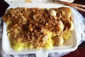 Quán Ăn Mì Gà Tần, Xôi & Hải Sản Các Loại