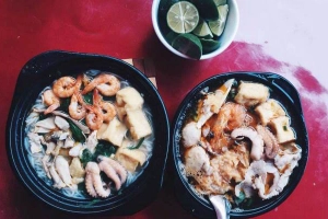 Quán Ăn Mì Niêu Phố Gấm