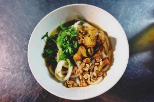 Quán Ăn Mì Quảng 137 - Bà Linh