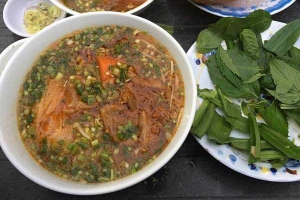 Quán Ăn Minh Châu - Bò Kho, Hủ Tiếu & Bánh Mì