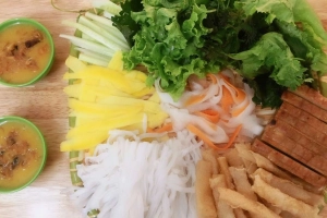 Quán Ăn Minh Phương - Nem Nướng Nha Trang