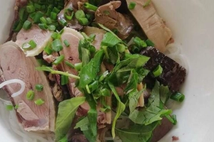 Quán Ăn Minh Tròn - Hủ Tiếu Gà