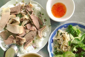 Quán Ăn Mộc Châu - Bún Riêu & Bánh Hỏi Cháo Lòng