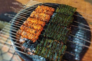 Quán Ăn Mười Hoa - Bò Đun, Cơm Tấm & Bún Nem Nướng