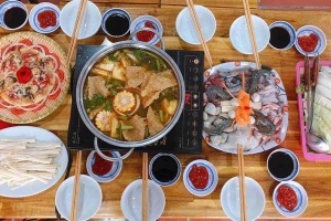 Quán Ăn Nam Quân - Lẩu, Pizza & Bít Tết