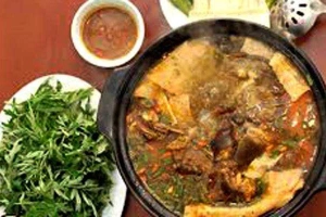 Quán Ăn Năm Ri - Lẩu Dê