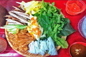 Quán Ăn Nem Nha Trang & Chè Đà Nẵng - Trịnh Thị Ngọc Lữ