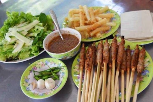 Quán Ăn Nem Nướng Ngọc