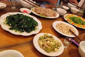 Quán Ăn Ngọc Lan - Ẩm Thực Vùng Miền