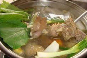 Quán Ăn Ngọc Loan - Gà Nòi Hấp Xả