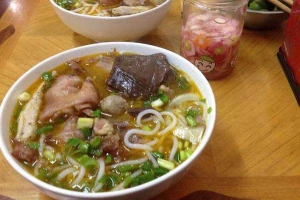 Quán Ăn Ngọc Quỳnh 4 - Bún Bò Huế