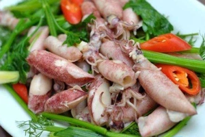 Quán Ăn Nguyệt Tùng Quán - Hải Sản Bình Dân