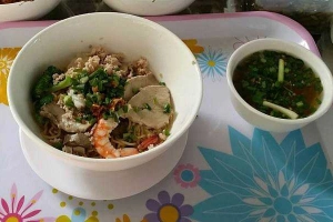 Quán Ăn Nhân Quán - Hủ Tiếu Nam Vang