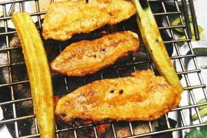 Quán Ăn Nướng & Lẩu Hàng Xanh