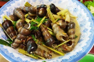Quán Ăn Ốc Tiến
