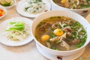 Quán Ăn Phở Dì Trinh