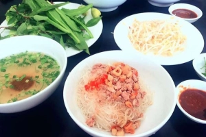 Quán Ăn Phở Khô Gia Lai - Trần Phú