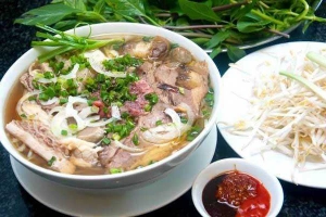 Quán Ăn Phở Nhật Nguyệt