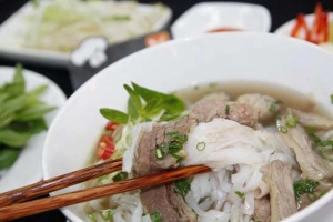 Quán Ăn Phở Trần - Chùa Hang