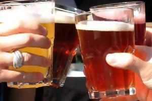 Quán Ăn Phượng Đỏ Quán - Quán Bia Hơi
