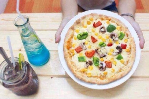Quán Ăn Pizza, Gà Rán & Mì Ý