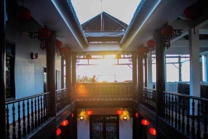 Quán Ăn Q Sky Bar