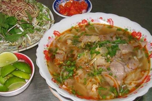 Quán Ăn Quán 130 - Bún, Phở