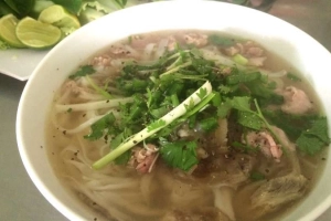 Quán Ăn Quán 404 - Phở & Bún Bò