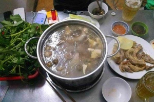 Quán Ăn Quàn 468 - Gà Tươi & Vịt Om Sấu