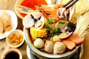 Quán Ăn Quán 68 Phố Biển - Thế Giới Lẩu, Nướng, Cơm