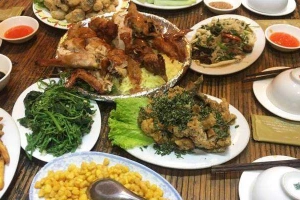 Quán Ăn Quán Bến Đợi - Ẩm Thực Việt