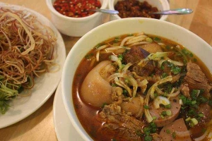 Quán Ăn Quán Bún Giò Bò