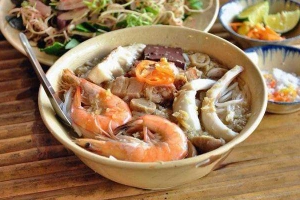 Quán Ăn Quán Cây Sứ - Bún Bình Dân