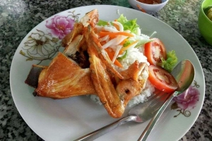 Quán Ăn Quán Cơm Cây Bàng - Cơm Gà & Cơm Sườn