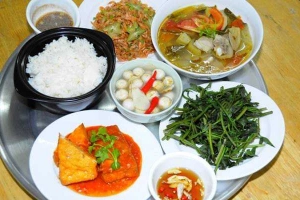 Quán Ăn Quán Cơm Tú Tú