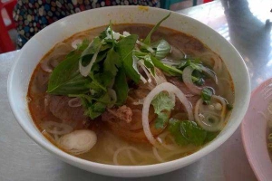 Quán Ăn Quán Lê Trần - Bún Bò Huế
