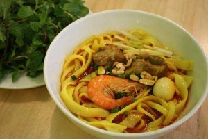 Quán Ăn Quán Mì Quảng Bà Hương
