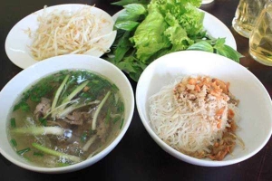 Quán Ăn Quán Nhớ - Bánh Canh & Mì Quảng Gia Lai