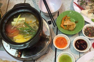 Quán Ăn Quán Thoáng - Lẩu & Nướng