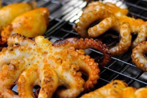 Quán Ăn Quán Tỉ Muội - Lẩu & Nướng