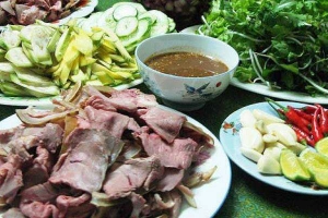 Quán Ăn Quán Vi - Bê Thui & Bún Bò Huế