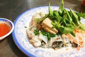 Quán Ăn Sanh Phương - Bánh Cuốn & Súp Cua