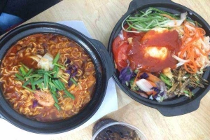 Quán Ăn Sasin - Mì Cay 7 Cấp Độ