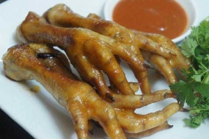 Quán Ăn Sáu Hồng