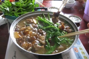 Quán Ăn Sơn Tùng - Lẩu Chó Mèo