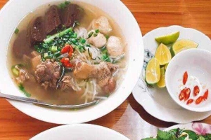 Quán Ăn Tâm Chiến - Bún Lào & Phở Các Loại