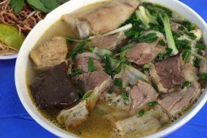 Quán Ăn Tám Minh - Phở & Cơm