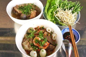 Quán Ăn Tấn Vũ - Hủ Tiếu Nam Vang