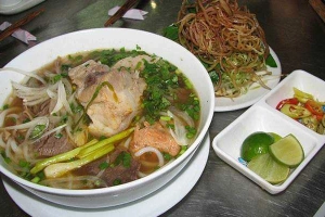 Quán Ăn Thanh Nhung - Bún Giò & Phở